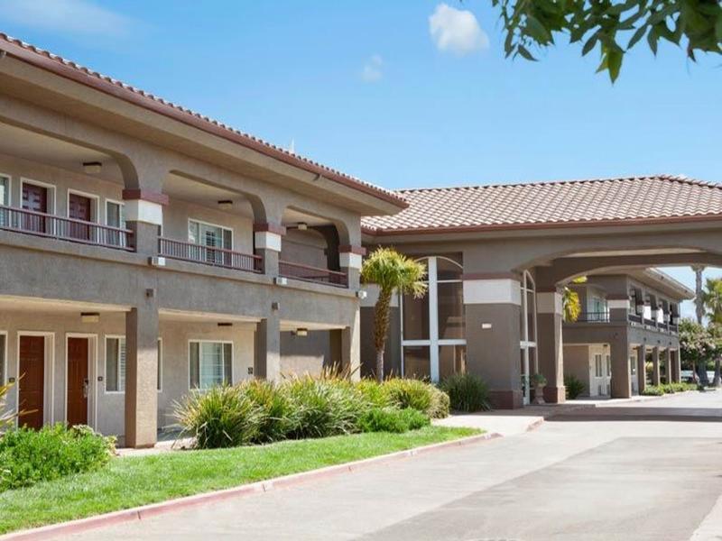 Hotel Baymont By Wyndham Modesto Salida Exterior foto